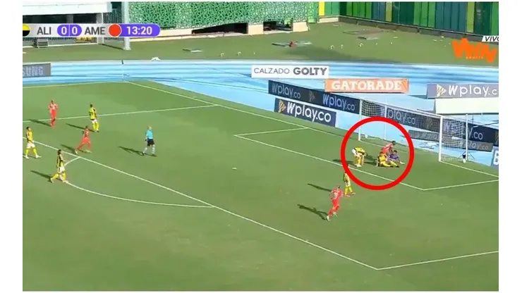 Definición a lo crack de Santiago Moreno y América se pone en ventaja vs. Petrolera
