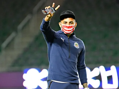 Alexis Vega le propuso a Rodolfo Pizarro y Orbelín Pineda volver a Chivas