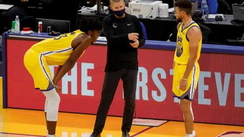James Wiseman, Steve Kerr y Stephen Curry
