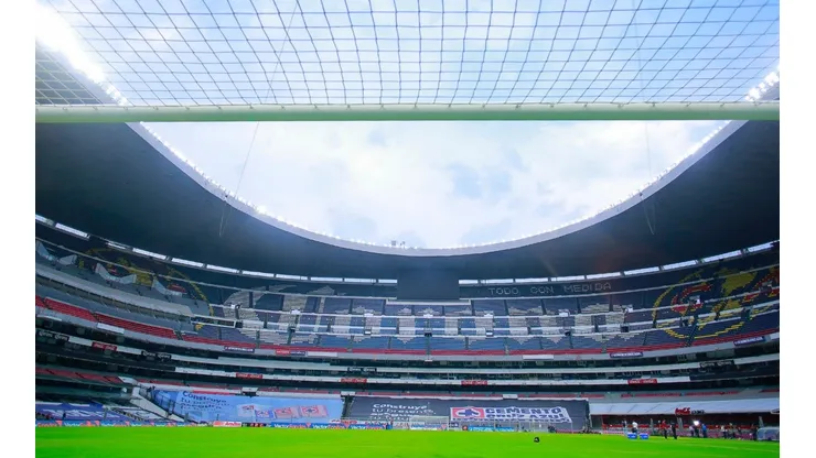 El Estadio Azteca es hermoso.