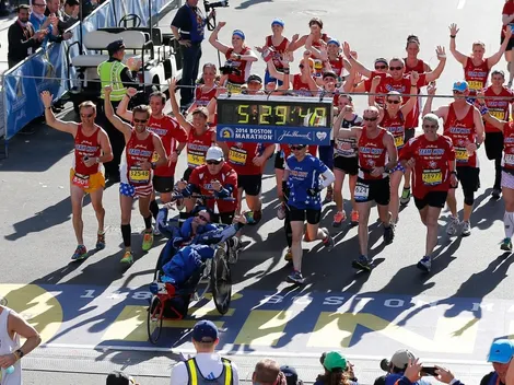 Murió Dick Hoyt: 72 maratones llevando a su hijo en silla de ruedas