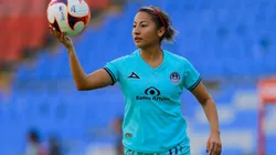De policía federal a futbolista de Mazatlán.