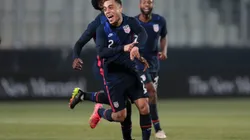 Sergiño Dest marcó su primer gol con la selección de USA (Foto: @USMNT)