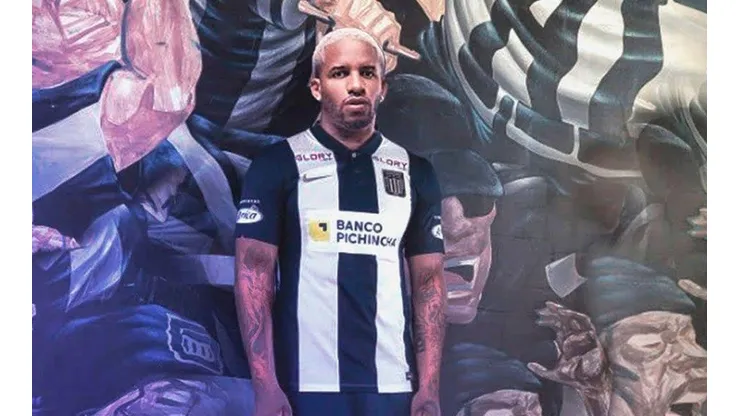 Jefferson Farfán jugará en Alianza Lima por al menos dos temporadas.