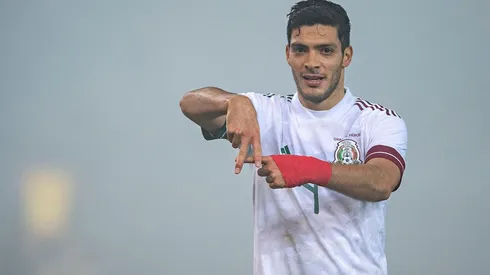 Raúl Jiménez se encuentra en la concentración de México.