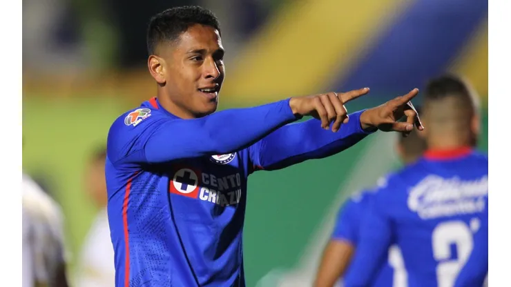 Luis Romo de Cruz Azul fue elegido como el mejor futbolista de la Liga MX de febrero.