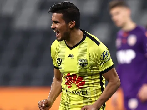 Ulises Dávila se lució con golazo de media distancia