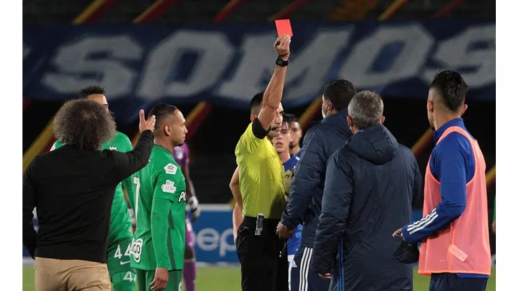 Las sanciones para los asistentes técnicos de Millos y Nacional tras provocación en el clásico