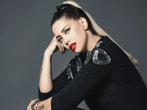 En corpiño y con cara de dormida: la selfie que subió Wanda Nara en la cama