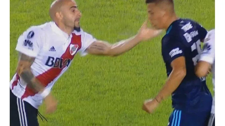 Los mejores memes de la pelea entre Fabra e Izquierdoz