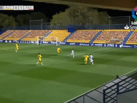 Extrañábamos a ese Rayo: Luis Advíncula hizo genial desborde y dio asistencia en España