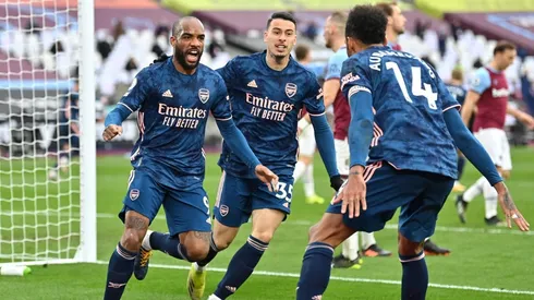 West Ham ganaba 3-0 y Arsenal lo empató ¡con dos goles en contra!