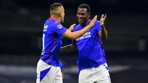 Golazo de Bryan Angulo.