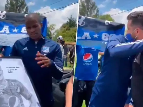 Apareció Andrés Román: se juntó con los hinchas y agradeció por todo el apoyo