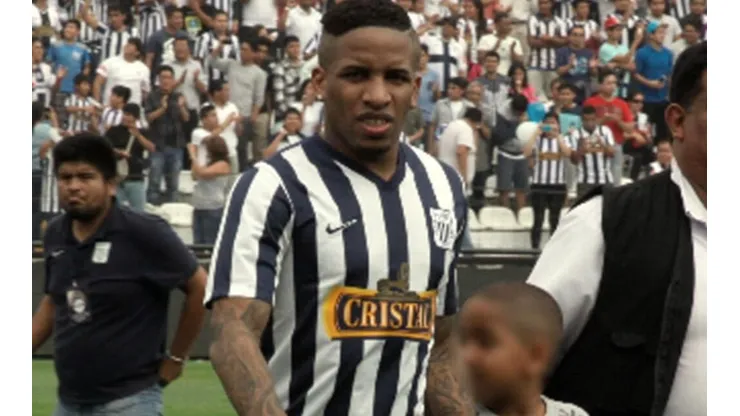 Equipo de Alianza Lima genera expectativa entre los hinchas.