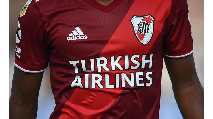 River deberá cambiar la camiseta: tendrá nuevo sponsor