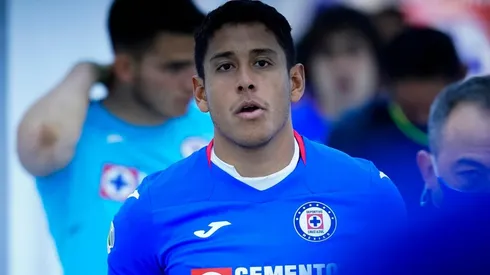 Luis Romo, mediocampista de Cruz Azul.