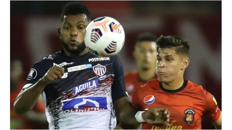 Tremendo: rival de Junior en la Libertadores lleno de contagiados de Covid-19