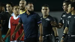 Christian Giménez sumó su quinta derrota al frente de Cancún FC en el Guard1anes 2021.