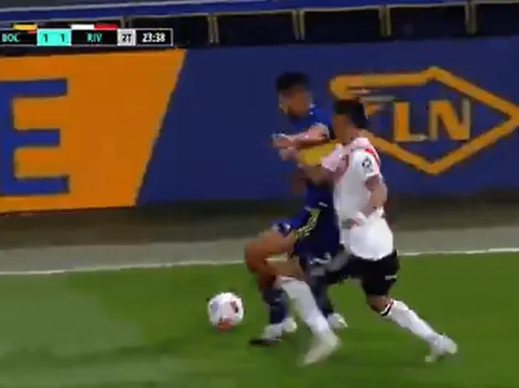 Otra vez el codo: Carlos Zambrano fue expulsado en el clásico contra River Plate