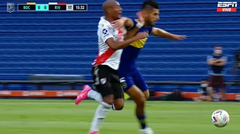 Carlos Zambrano está jugando en una línea de tres.