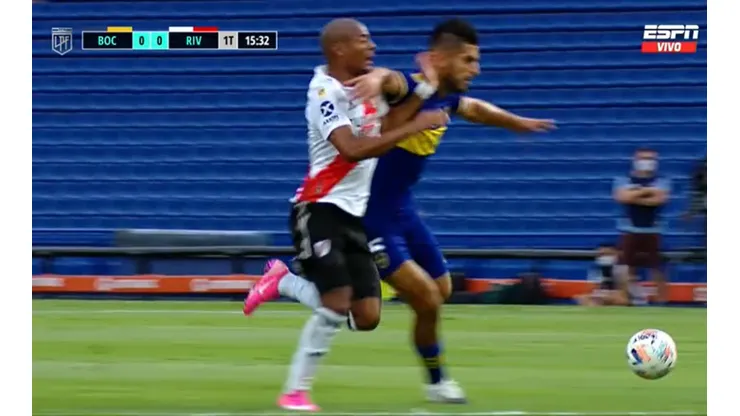 Carlos Zambrano está jugando en una línea de tres.