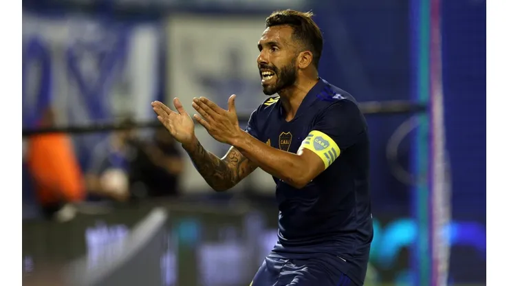 Carlos Tevez jugó un gran partido ante Vélez Sarsfield.