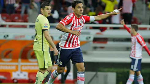 Bravo calentó el clásico...