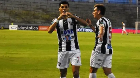 El festejo de Leonardo Sequeira.