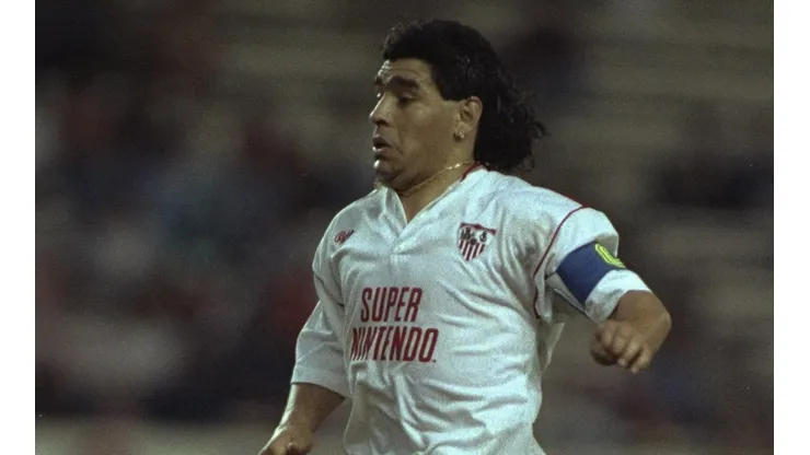 Diego Maradona durante su paso por Sevilla.