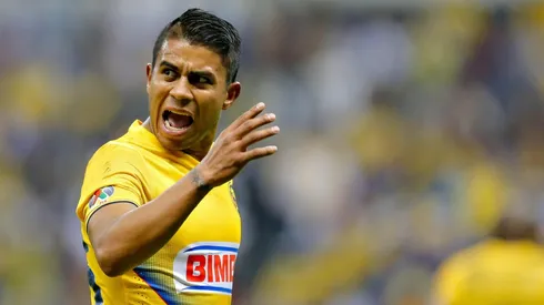 Medina se sumó a la disputa en la previa al Clásico Nacional.