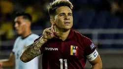 Perú iba a enfrentar a Venezuela el 30 de marzo, pero partido fue postergado.