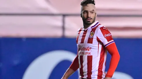 Antonio Briseño calentó la previa del Clásico Nacional