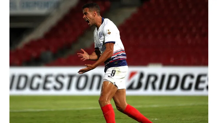 San Lorenzo lo empató con 10 y logró un 1-1 de oro contra la U de Chile