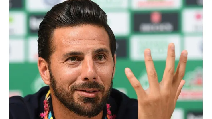 Claudio Pizarro se retiró hace menos de un año.
