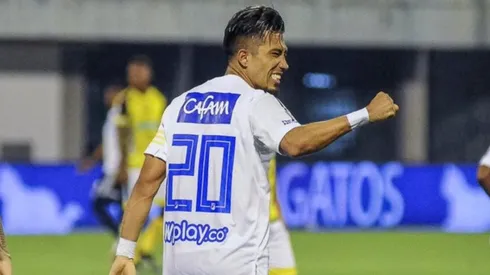 'Sombrerito' y volea: espectacular golazo de Fernando Uribe a Alianza Petrolera