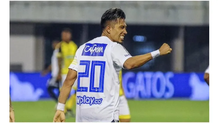 'Sombrerito' y volea: espectacular golazo de Fernando Uribe a Alianza Petrolera