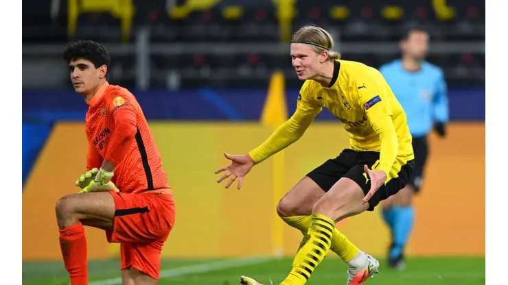 La explicación de Haaland al cruce con Bono después de Dortmund-Sevilla