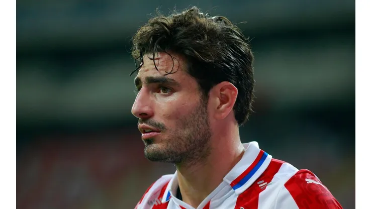 Antonio Briseño, defensa de Chivas.