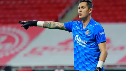 Gudiño se rindió ante Ochoa.