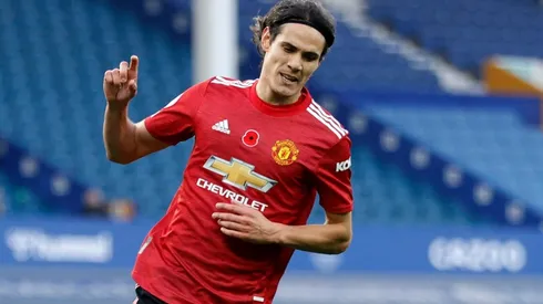 Cavani festejando un gol en Manchester United.