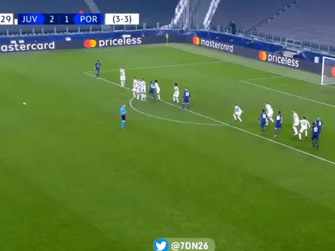 ¡Es una locura! Oliveira le pegó de tiro libre y clavó un golazo ante Juventus