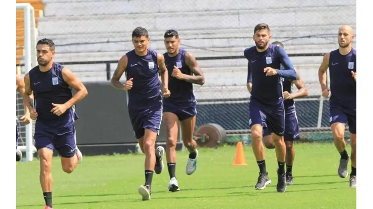 Alianza Lima entrena en Matute.
