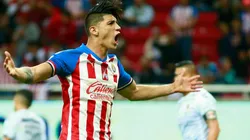 Alan Pulido, molesto con Chivas.