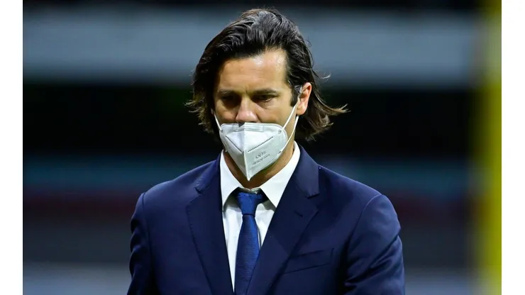 Se viene el duelo frente a Chivas y Solari no tiene grandes números en clásicos.
