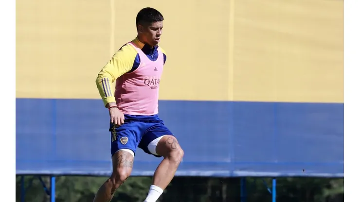 Marcos Rojo entrenó con el grupo y concentraría para el Superclásico