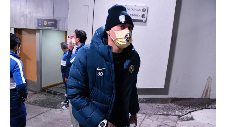 Viaje en USA de Nicolás Castillo preocupa al América