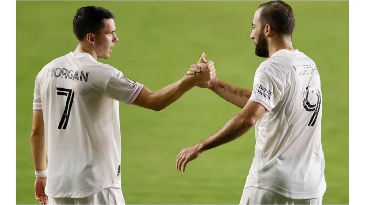 Lewis Morgan y Gonzalo Higuaín (Foto: Getty)