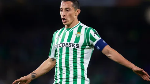 Andrés Guardado, titular en la victoria de Real Betis
