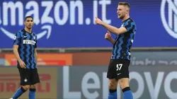 El festejo de Milan Skriniar tras su tanto.